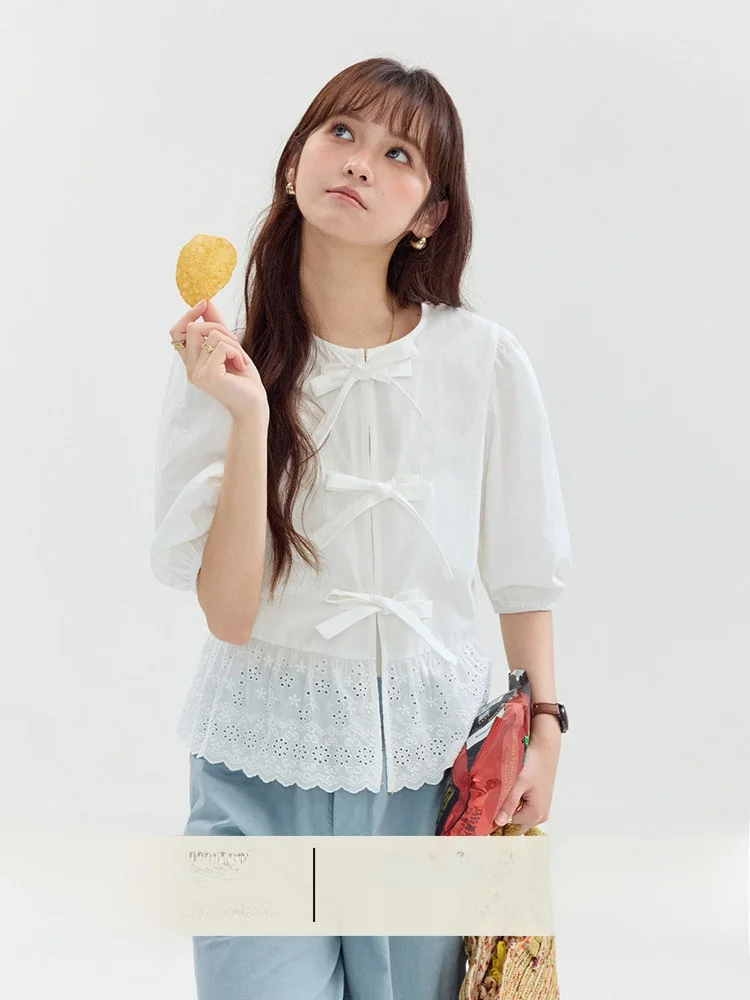 AMUU Original Pure Cotton Shirt for Women Summer New Style Bow Tie Splice Hem Loose Fit Korean Style Breathable Short Sleeve
AMUU Original Pure Cotton Shirt for Women Summer New Style Bow Tie Splice Hem Loose Fit Korean Style Breathable Short Sleeve