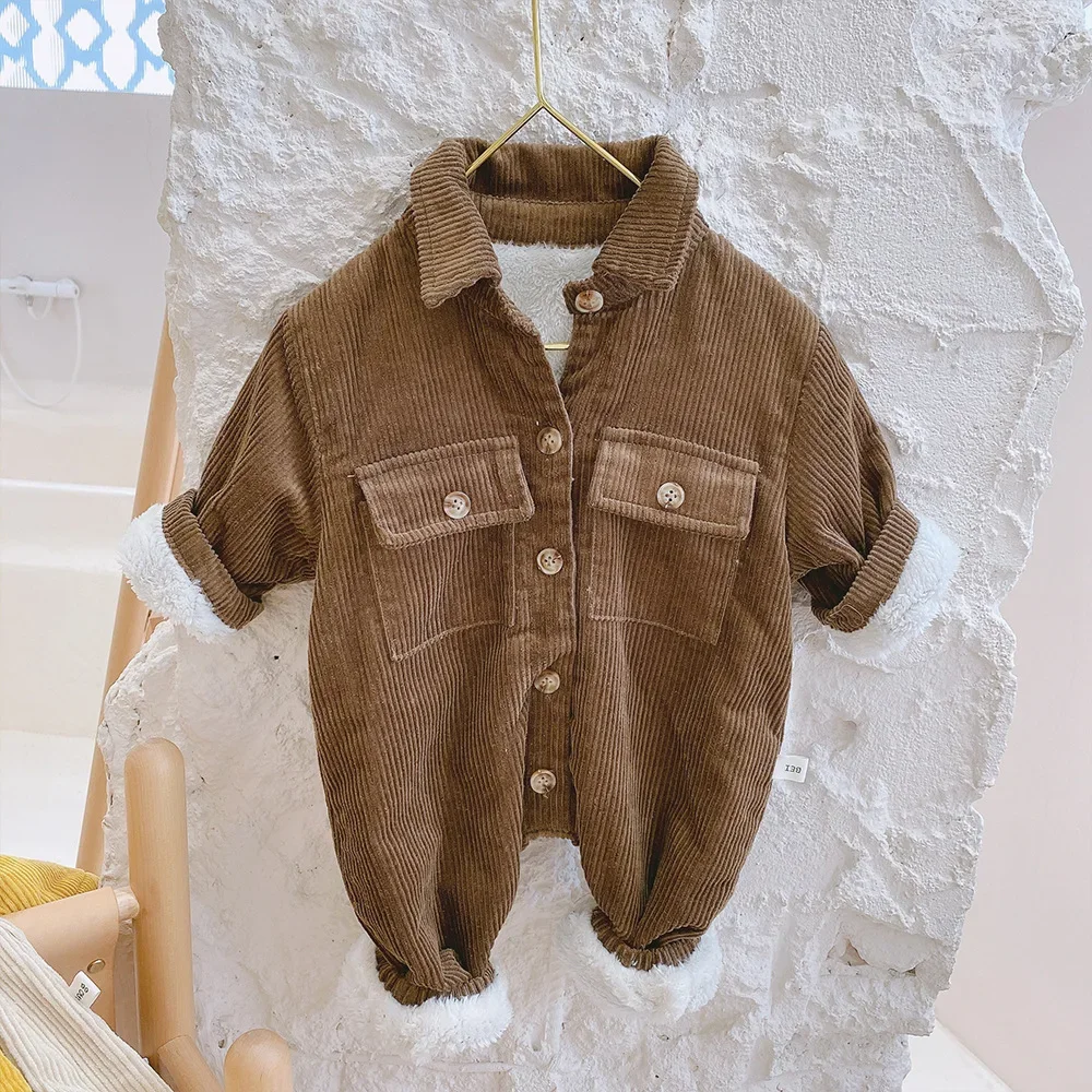 Vintage Corduroy Baby Romper Fleece Lining Autumn Winter Warm Jumpsuit with Button Front Patch Pockets 0-24M Babys Clothes
Vintage Corduroy Baby Romper Fleece Lining Autumn Winter Warm Jumpsuit with Button Front Patch Pockets 0-24M Babys Clothes