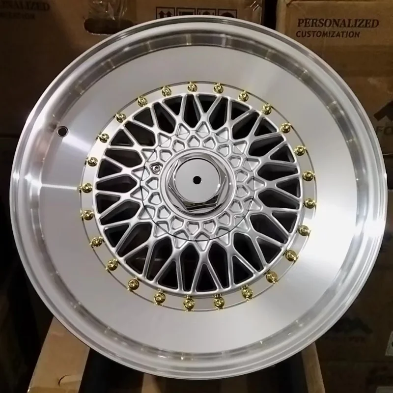 Professional Customized 17inch Small Size Aluminium Casting Silver Polish Lip Gold Rivets Automotive Wheels Rim 
Professional Customized 17inch Small Size Aluminium Casting Silver Polish Lip Gold Rivets Automotive Wheels Rim