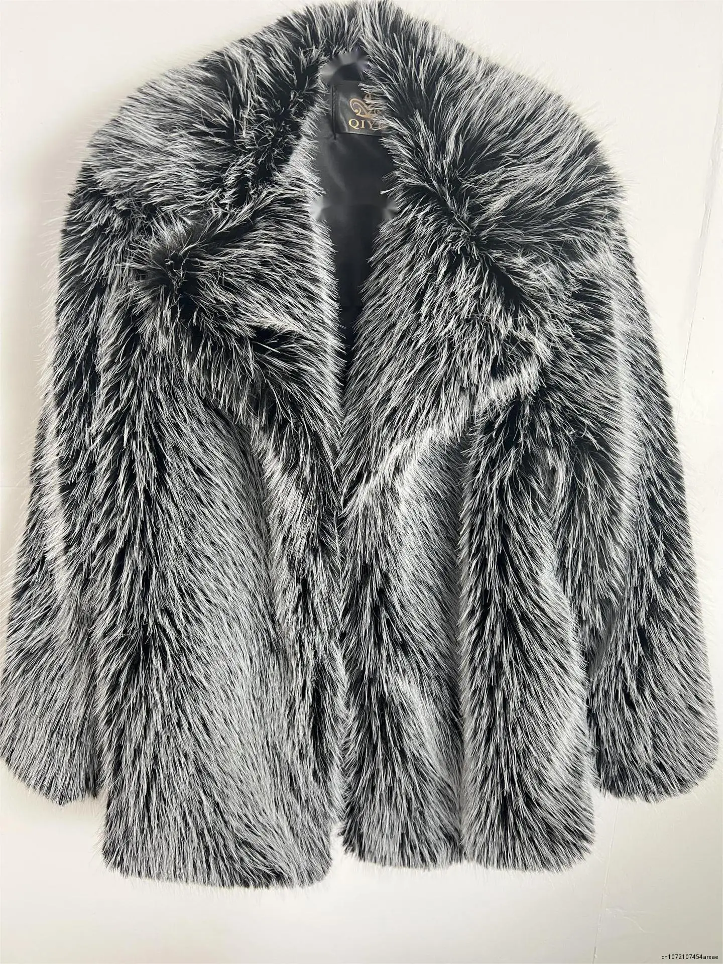 Winter Fashion Mixed Faux Fur Long Coat Warm Fur Jacket for Women European and American Style Commuter Urban Wind Casual Style
Winter Fashion Mixed Faux Fur Long Coat Warm Fur Jacket for Women European and American Style Commuter Urban Wind Casual Style