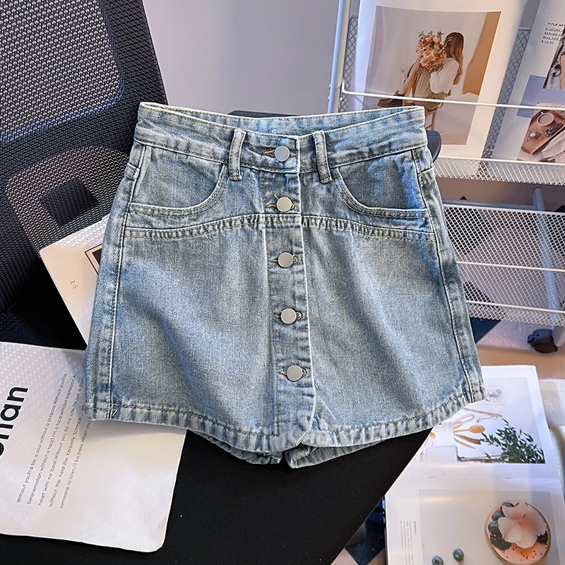 Retro Blue Denim Skirt Women's High Waisted Single Breasted Slim Fit Skirts 2025 New Summer Versatile A-line Short Skirt
Retro Blue Denim Skirt Women's High Waisted Single Breasted Slim Fit Skirts 2025 New Summer Versatile A-line Short Skirt