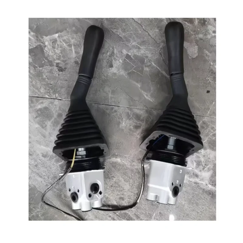 Universal Hydraulic Control Handle for E311b/e329d/e336d Excavator Joystick
Universal Hydraulic Control Handle for E311b/e329d/e336d Excavator Joystick