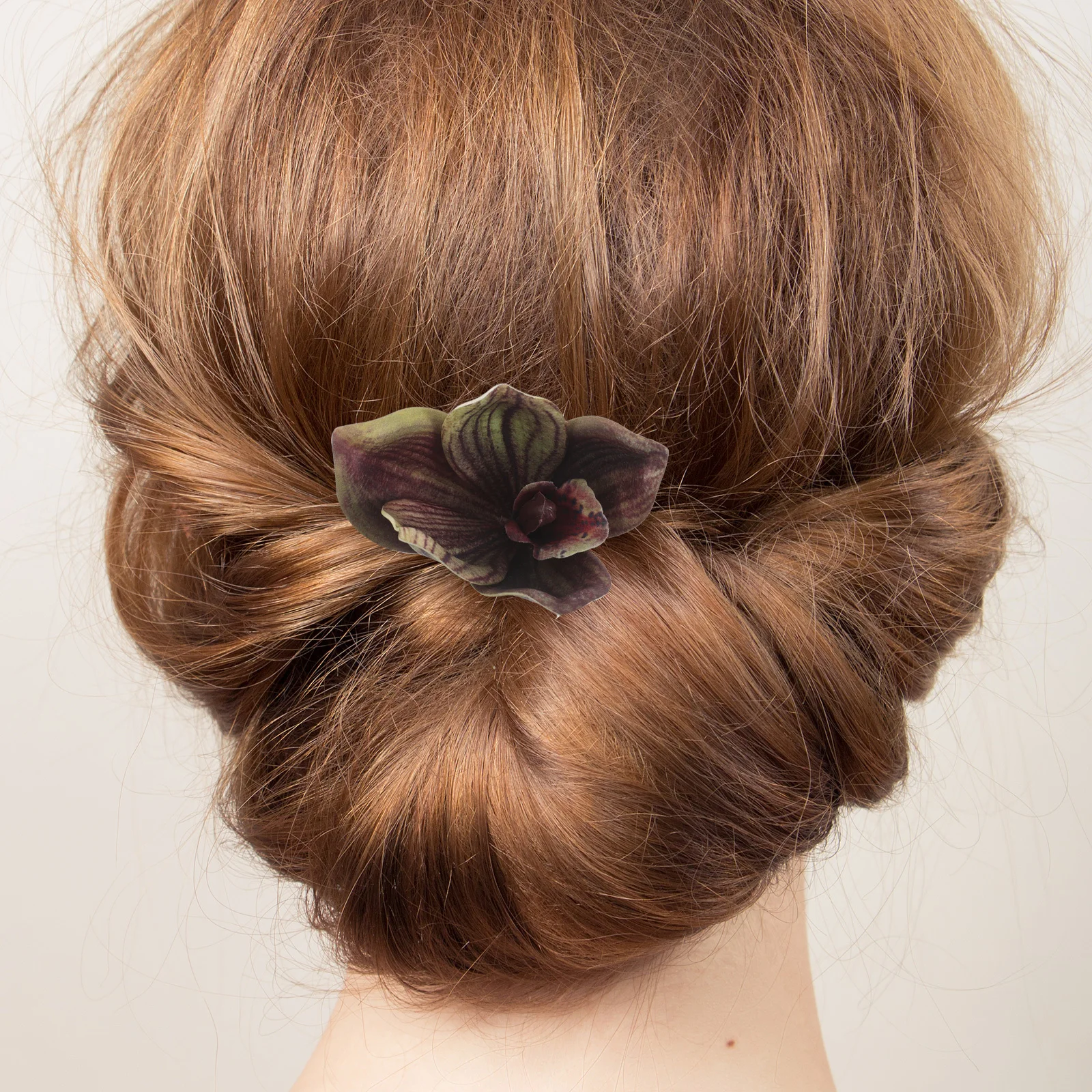 5Pcs Wedding Hair Pieces Elegant Floral Hairpins Set for Bride Bridesmaid Lily Orchid Flower Clips Women Bridal Headpiece
5Pcs Wedding Hair Pieces Elegant Floral Hairpins Set for Bride Bridesmaid Lily Orchid Flower Clips Women Bridal Headpiece