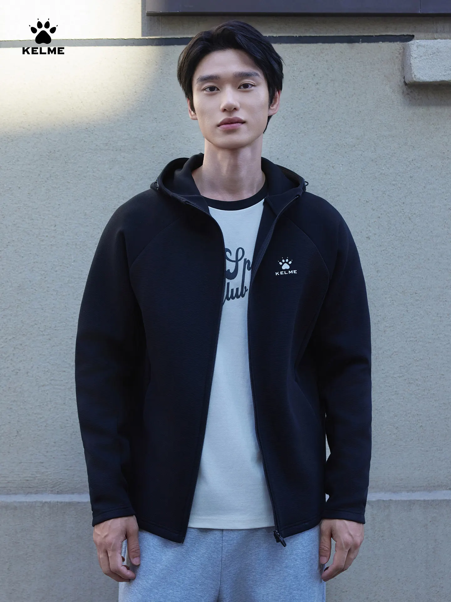 Kelme Casual Knitted Jacket Outdoor Sports Hooded Top Running Fitness Windproof Cardigan Daily Fashionable Hoodie
Kelme Casual Knitted Jacket Outdoor Sports Hooded Top Running Fitness Windproof Cardigan Daily Fashionable Hoodie