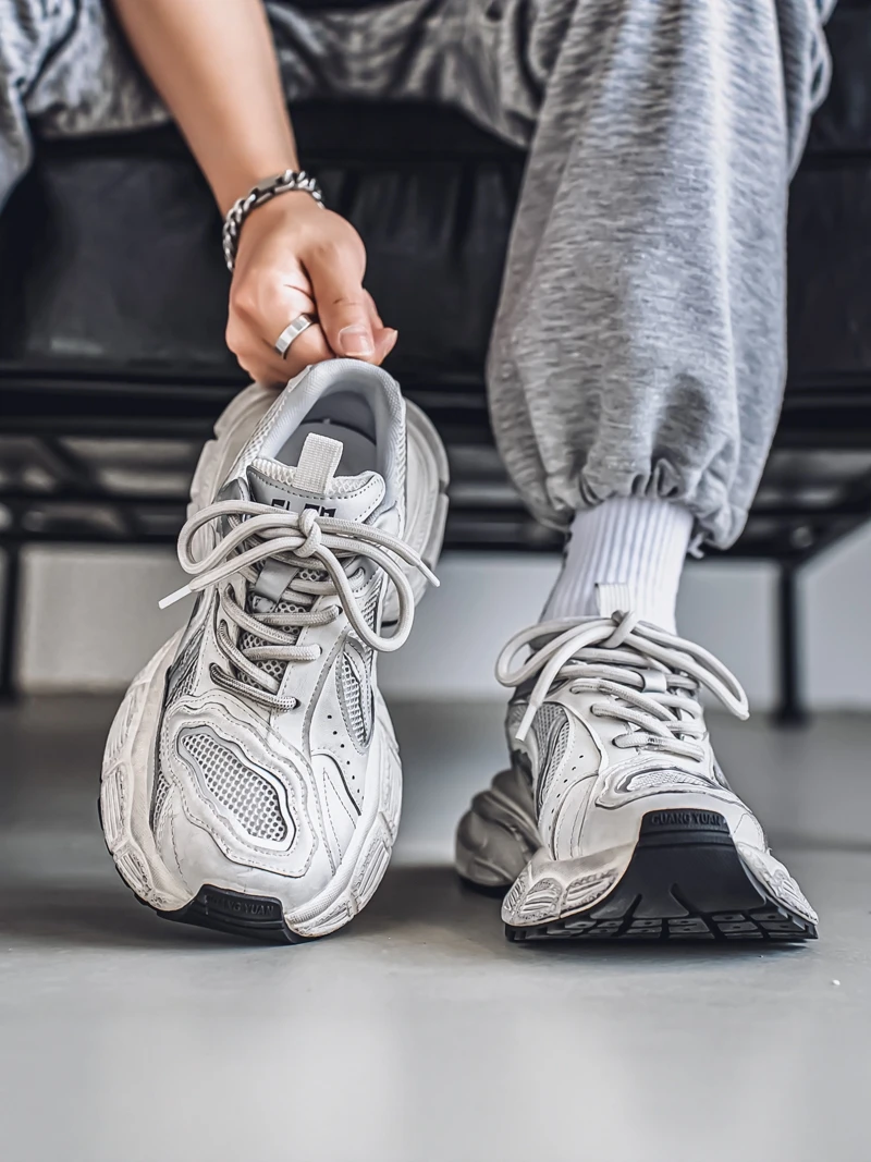 Men's Spring Autumn Anti-Odor Mesh Casual Dad Shoes Youth Sports Trendy Large Head Trendy Shoes Breathable Low Top Sneakers
Men's Spring Autumn Anti-Odor Mesh Casual Dad Shoes Youth Sports Trendy Large Head Trendy Shoes Breathable Low Top Sneakers