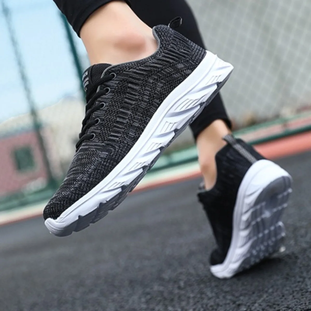 Легкие и без усталости - мужские дышащие кроссовки для бега, модная спортивная удобная уличная прогулочная обувь для ежедневного использования
Легкие и без усталости - мужские дышащие кроссовки для бега, модная спортивная удобная уличная прогулочная обувь для ежедневного использования