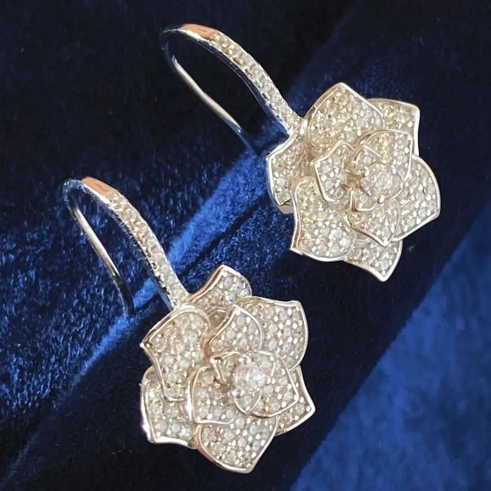 Custom Solid 14K White Gold Women Hook Drop Earrings Flower Moissanite Diamonds Wedding Party Engagement Anniversary Earrings
Custom Solid 14K White Gold Women Hook Drop Earrings Flower Moissanite Diamonds Wedding Party Engagement Anniversary Earrings