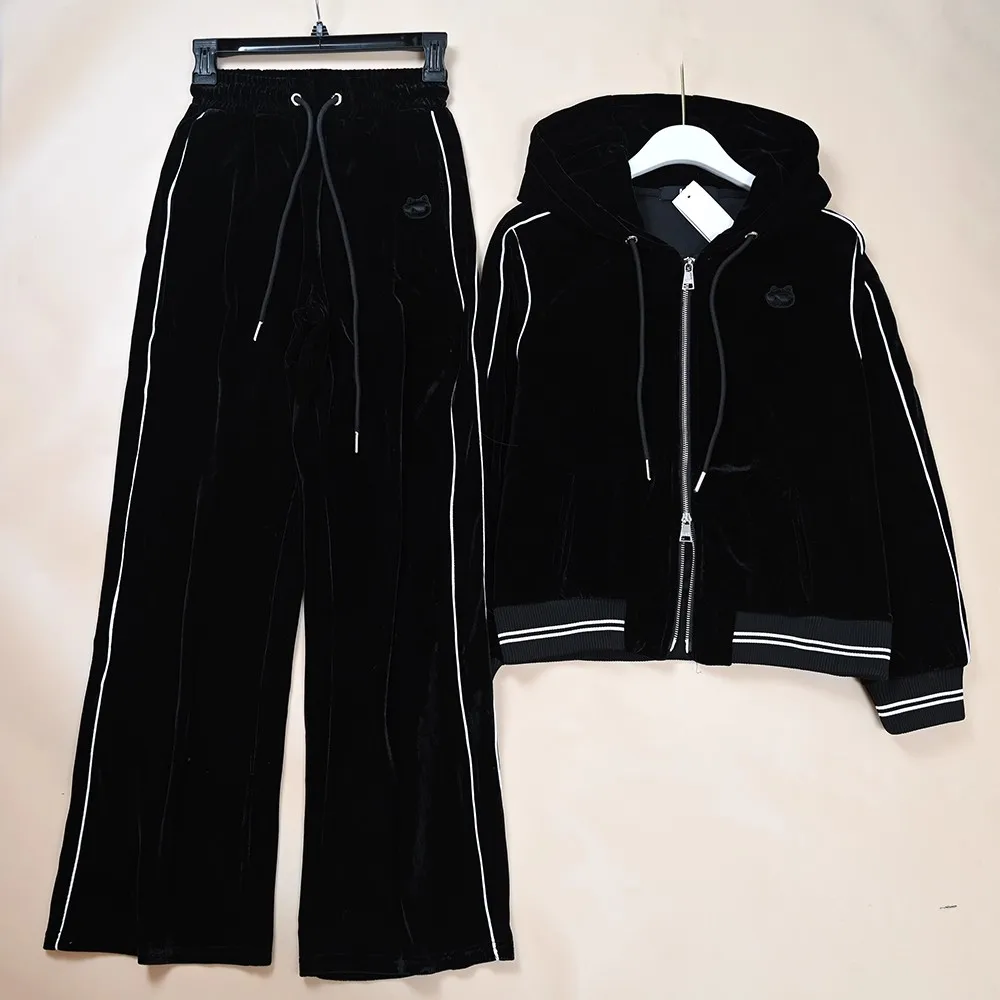 Ladies Velvet Hooded Open Cardigan Sweatshirt Pants Set Color Block Style Long Sleeve Zipper Closure Casual Sportswear
Ladies Velvet Hooded Open Cardigan Sweatshirt Pants Set Color Block Style Long Sleeve Zipper Closure Casual Sportswear