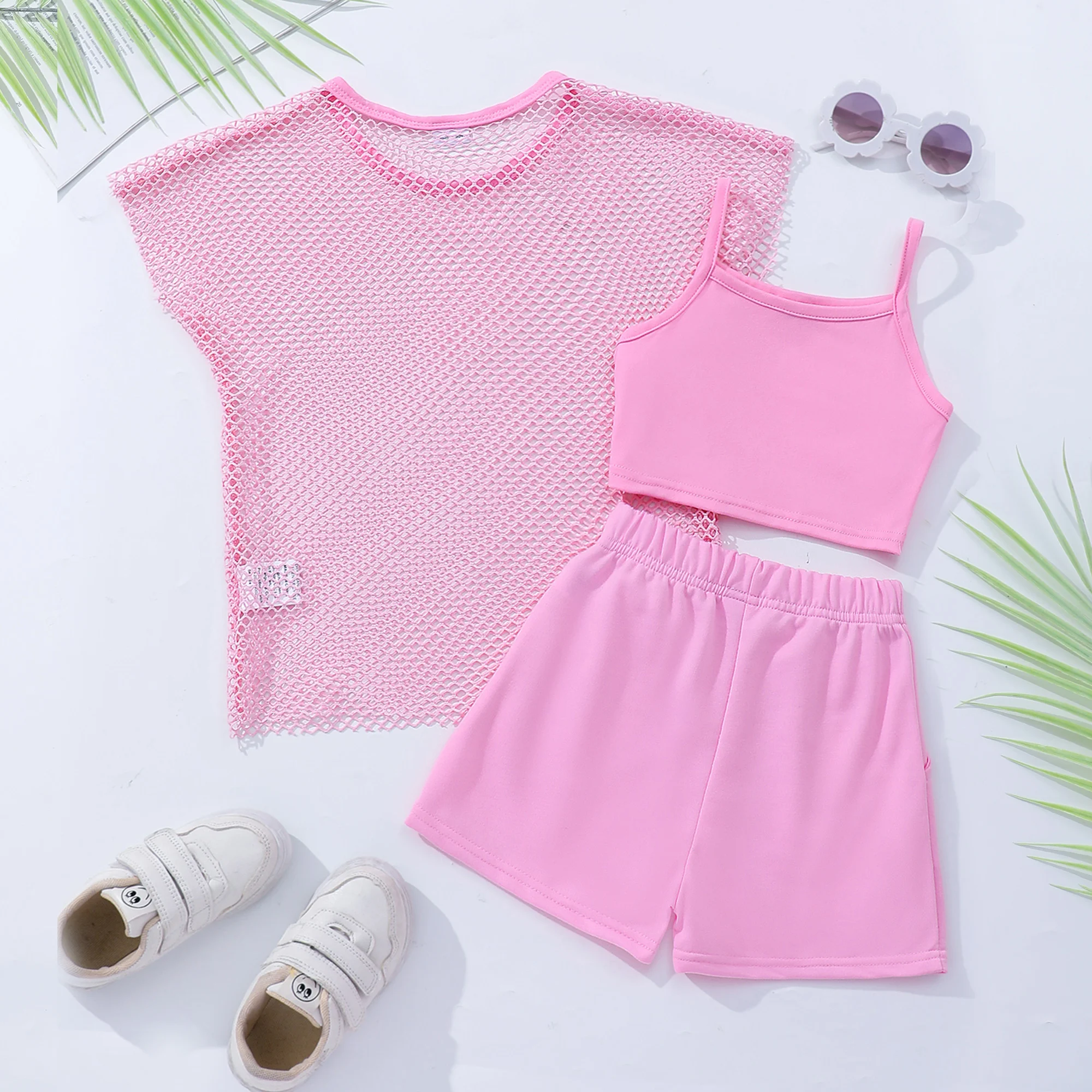 Little Girls 3pcs Solid Color Camisole + Shorts + Mesh Cover-up Tee Sports Casual Suit
Little Girls 3pcs Solid Color Camisole + Shorts + Mesh Cover-up Tee Sports Casual Suit