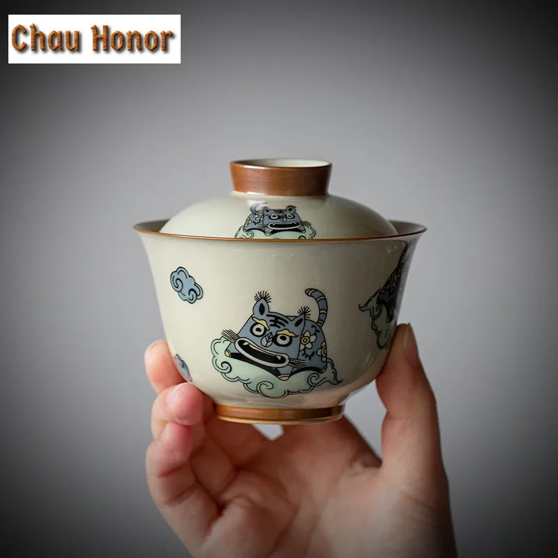 150ml Boutique Tiger Art Ceramic Tea Tureen Household Honey Glaze Porcelain Gaiwan Teaset Kung Fu Small Tea Cups New Years Gift
150ml Boutique Tiger Art Ceramic Tea Tureen Household Honey Glaze Porcelain Gaiwan Teaset Kung Fu Small Tea Cups New Years Gift