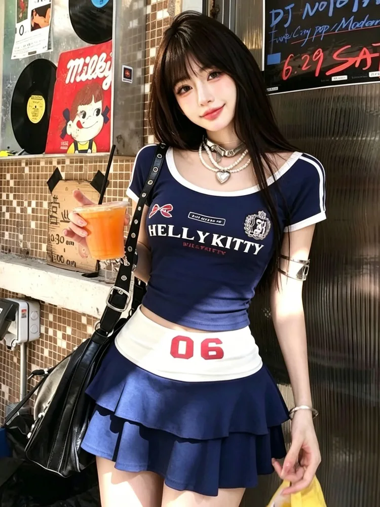 American Sports Style Retro Letter Print Short Sleeve T-Shirt Women Summer Casual Versatile Pleated Short Skirt Two Piece Set
American Sports Style Retro Letter Print Short Sleeve T-Shirt Women Summer Casual Versatile Pleated Short Skirt Two Piece Set