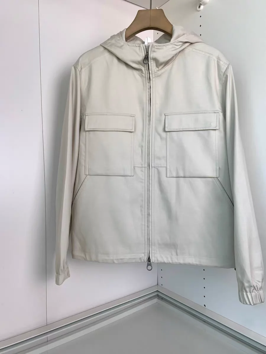 LP Italian style 25aw hooded zip windproof jacket
LP Italian style 25aw hooded zip windproof jacket