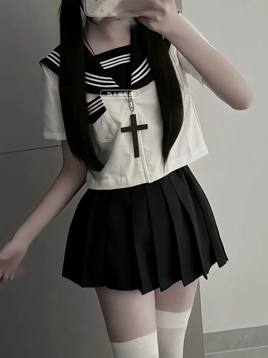 Original JK Uniform Short Sleeve Sailor Suit Top Layered College Style Pleated Skirt Japanese Style Set Breathable Polyester ...
Original JK Uniform Short Sleeve Sailor Suit Top Layered College Style Pleated Skirt Japanese Style Set Breathable Polyester ...