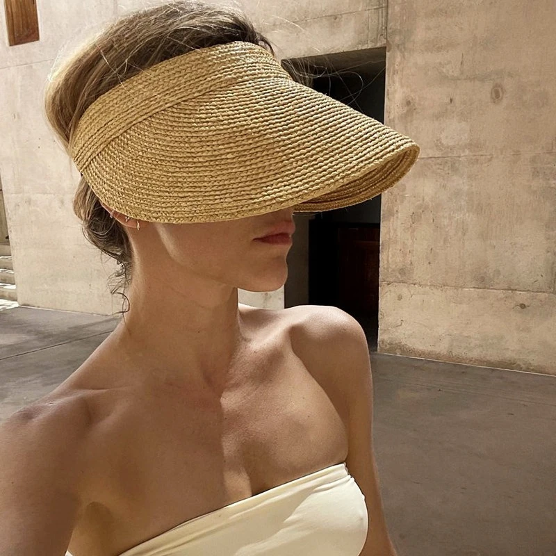 Women Straw Sun Visor Hat Brim Summer Beach Cap Lightweight Breathable UV Protection Raffia Empty Top Hat for Travel Outdoor
Women Straw Sun Visor Hat Brim Summer Beach Cap Lightweight Breathable UV Protection Raffia Empty Top Hat for Travel Outdoor