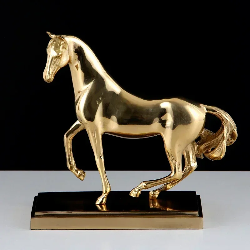 Creative Golden Copper Abstract Metal Horse Success Figurine Home Decorative Metal Statue desktop model Best Xmas Gift
Creative Golden Copper Abstract Metal Horse Success Figurine Home Decorative Metal Statue desktop model Best Xmas Gift