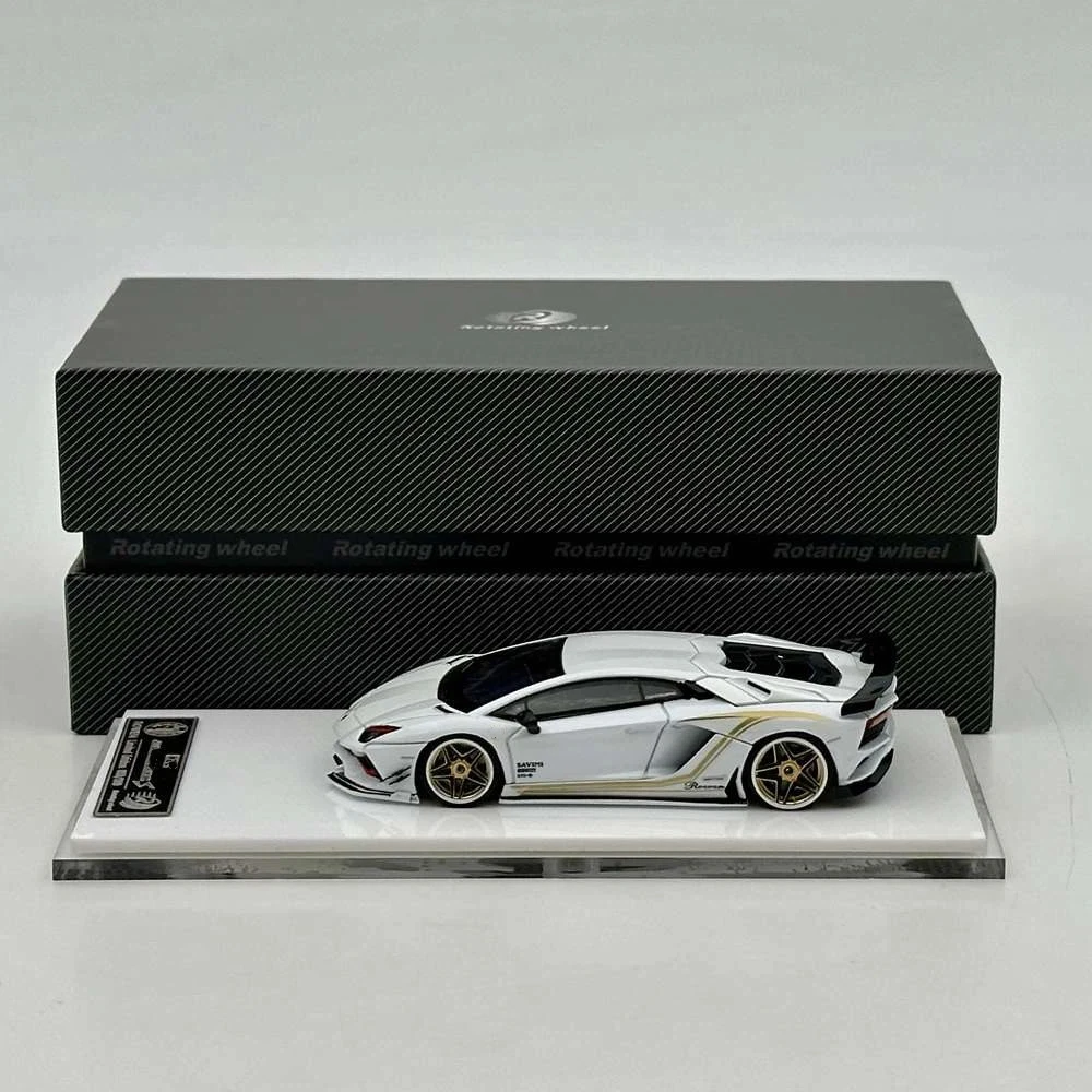 Rotating Wheel 1:64 Aventador S Rowen Supercar White Diecast Alloy Collectible Model Car Miniature Toy Vehicle Models
Rotating Wheel 1:64 Aventador S Rowen Supercar White Diecast Alloy Collectible Model Car Miniature Toy Vehicle Models
