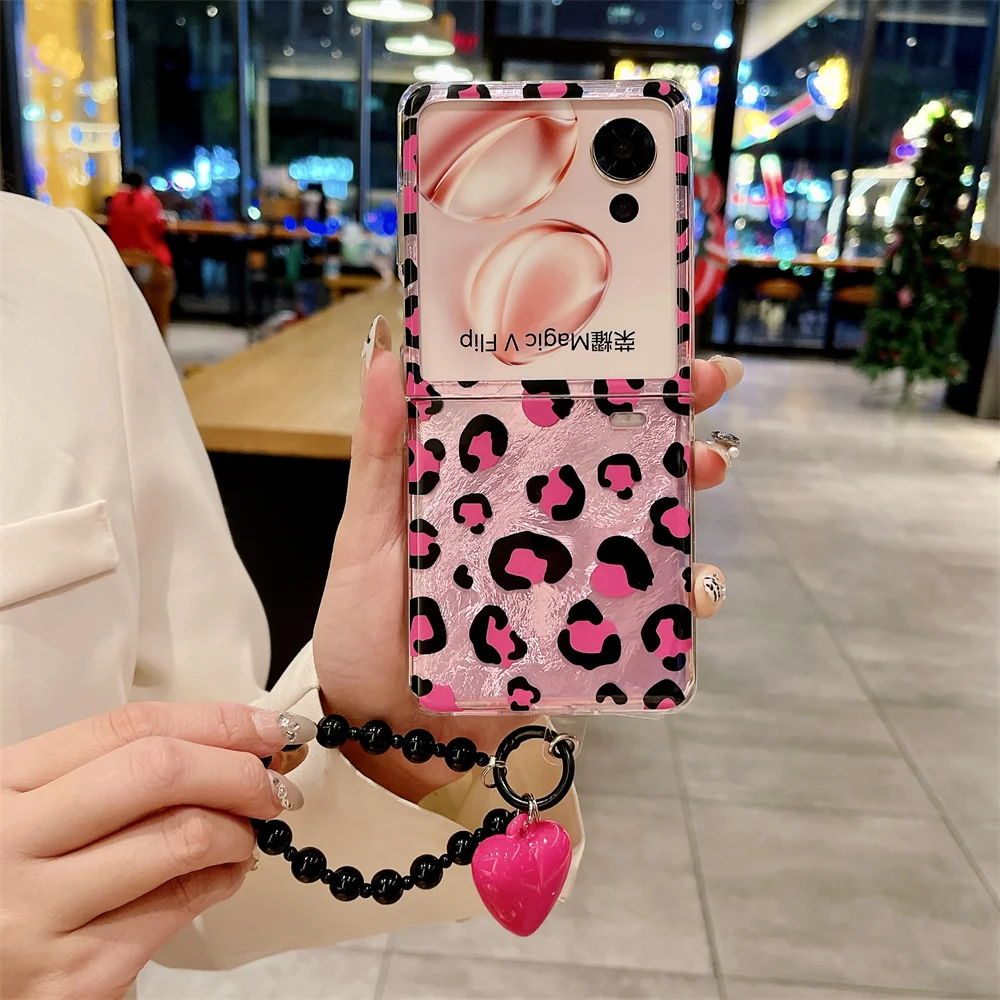Leopard Pattern Phone Case For Honor Magic V Flip Love Bracelet PC Hard Shell Protective Back Cover
Leopard Pattern Phone Case For Honor Magic V Flip Love Bracelet PC Hard Shell Protective Back Cover