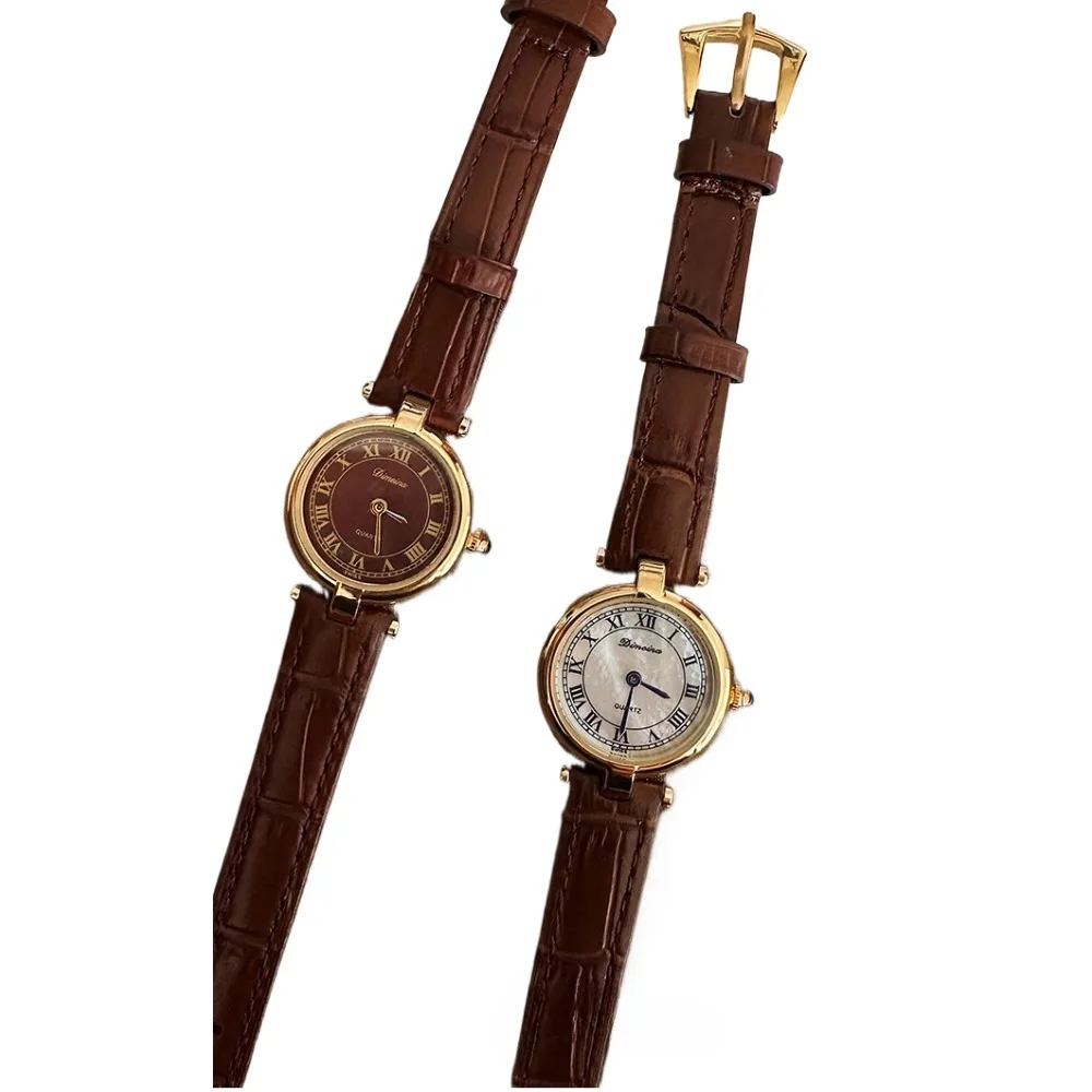 Classic retro round Roman small watch Fritillary plate, fashionable temperament high-end belt women's watch
Classic retro round Roman small watch Fritillary plate, fashionable temperament high-end belt women's watch