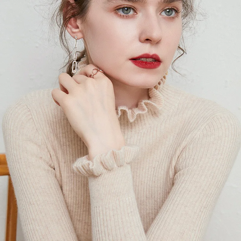 2025 Новый утолщенный женский трикотаж с деревянными краями и рюшами на рукавах, облегающая теплая базовая рубашка, стильная шерстяная рубашка с длинными рукавами...
2025 Новый утолщенный женский трикотаж с деревянными краями и рюшами на рукавах, облегающая теплая базовая рубашка, стильная шерстяная рубашка с длинными рукавами...