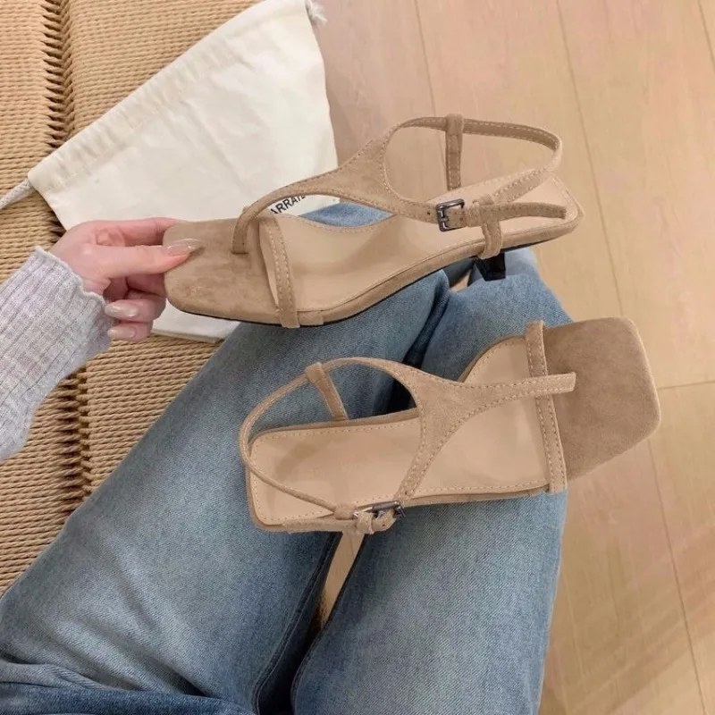 French Style Pointed-toe Open-toe Low-heeled Slip-on Sandals for Women, Summer 2026, Roman Mid-heeled Women's Sandals,Large Size
French Style Pointed-toe Open-toe Low-heeled Slip-on Sandals for Women, Summer 2026, Roman Mid-heeled Women's Sandals,Large Size