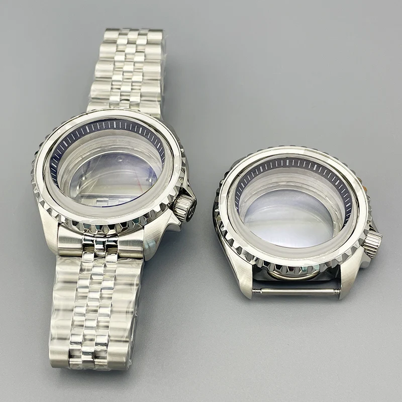 Silver Skx007 Case Nh35 Case 42mm Watch Case Dome Double Sapphire Glass Fits NH35 NH36 7S26 4R Movement Transparent Back Cover
Silver Skx007 Case Nh35 Case 42mm Watch Case Dome Double Sapphire Glass Fits NH35 NH36 7S26 4R Movement Transparent Back Cover