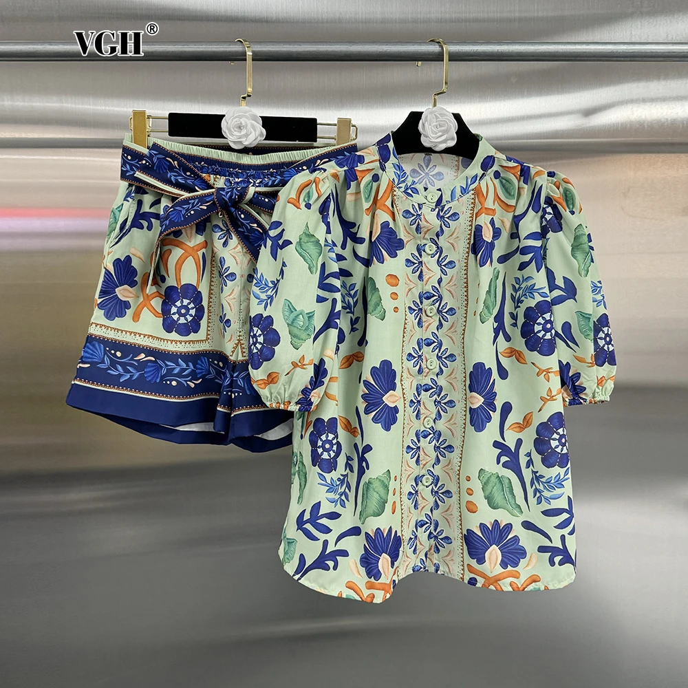 VGH Printing Two Piece Set For Women Stand Collar Half Sleeve Shirt High Waist Spliced Lace Up Shorts Vintage Loose Sets Female
VGH Printing Two Piece Set For Women Stand Collar Half Sleeve Shirt High Waist Spliced Lace Up Shorts Vintage Loose Sets Female