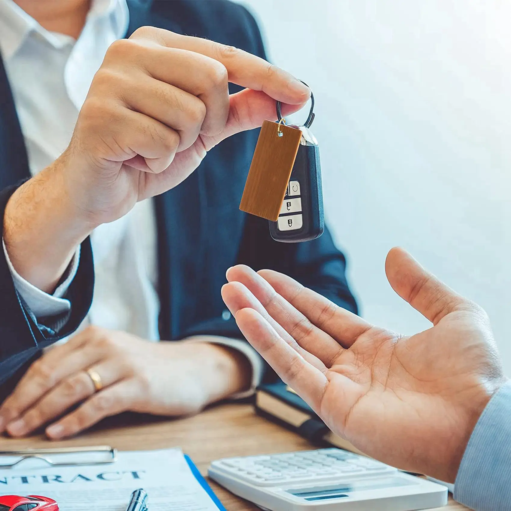 【Price-Drop!】200Pcs 45X20mm Rectangle Wooden Tags For Keychain Rings, Bamboo Unfinished Wood Key Ring Tag
【Price-Drop!】200Pcs 45X20mm Rectangle Wooden Tags For Keychain Rings, Bamboo Unfinished Wood Key Ring Tag