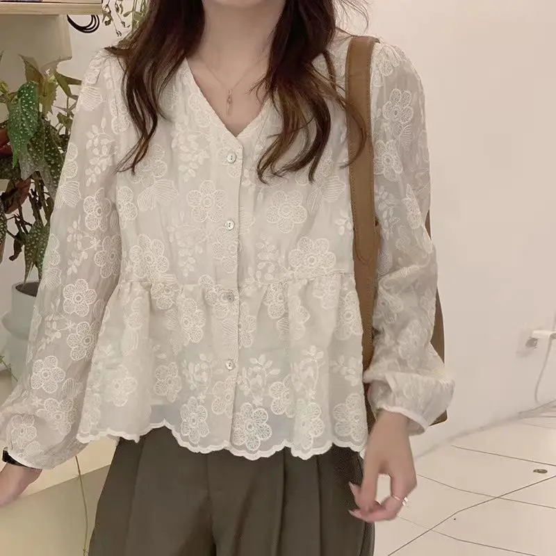 2025 Spring Women V Neck High Waisted Dobby Floral Full Sleeve Top Shirt , Woman Jacquard Ruffles Irregular Loose Top Shirts
2025 Spring Women V Neck High Waisted Dobby Floral Full Sleeve Top Shirt , Woman Jacquard Ruffles Irregular Loose Top Shirts