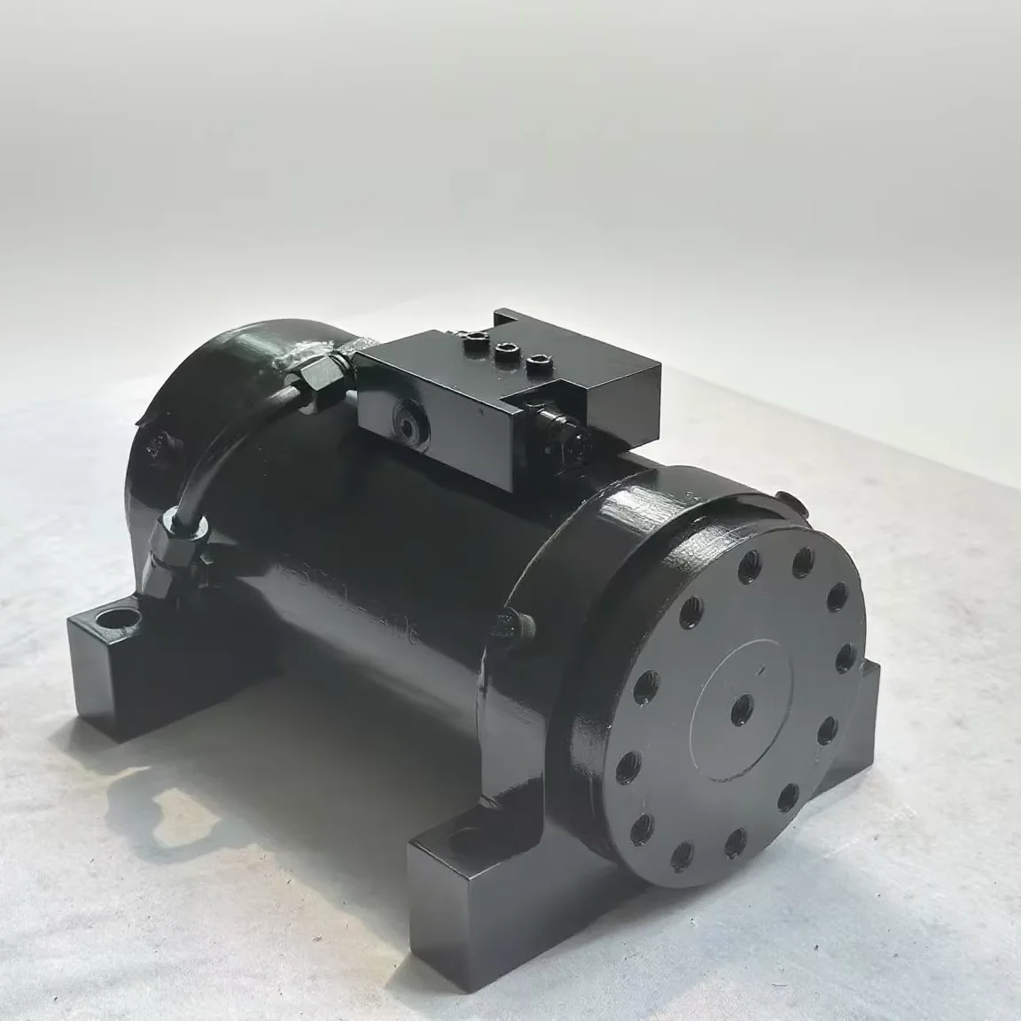 ZHONGYI High Torque Small Rotating Hydraulic Rotary Actuator Cylinder Factory Supply Short Lead Time 
ZHONGYI High Torque Small Rotating Hydraulic Rotary Actuator Cylinder Factory Supply Short Lead Time