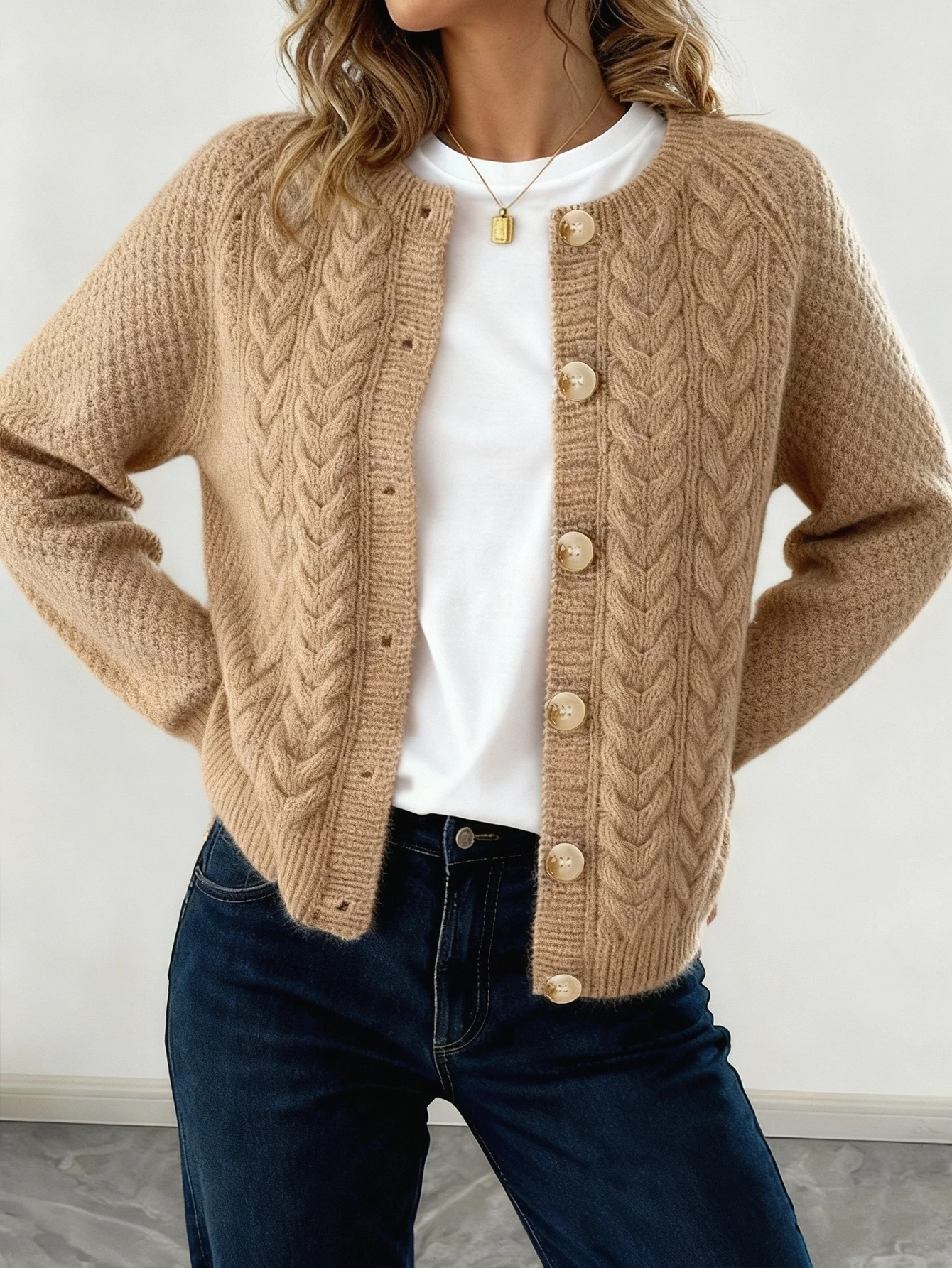 Autumn and Winter New Niche Knit Cardigan for Women, Designed with a Lazy Style Sweater Jacket, Khaki Color, Loose Round Neck Design Cardigan, Casual and Elegant Autumn and Winter Jacket, Basic Versatile Style for Urban Commuting, Stylish and Casual Vacat
Autumn and Winter New Niche Knit Cardigan for Women, Designed with a Lazy Style Sweater Jacket, Khaki Color, Loose Round Neck Design Cardigan, Casual and Elegant Autumn and Winter Jacket, Basic Versatile Style for Urban Commuting, Stylish and Casual Vacat