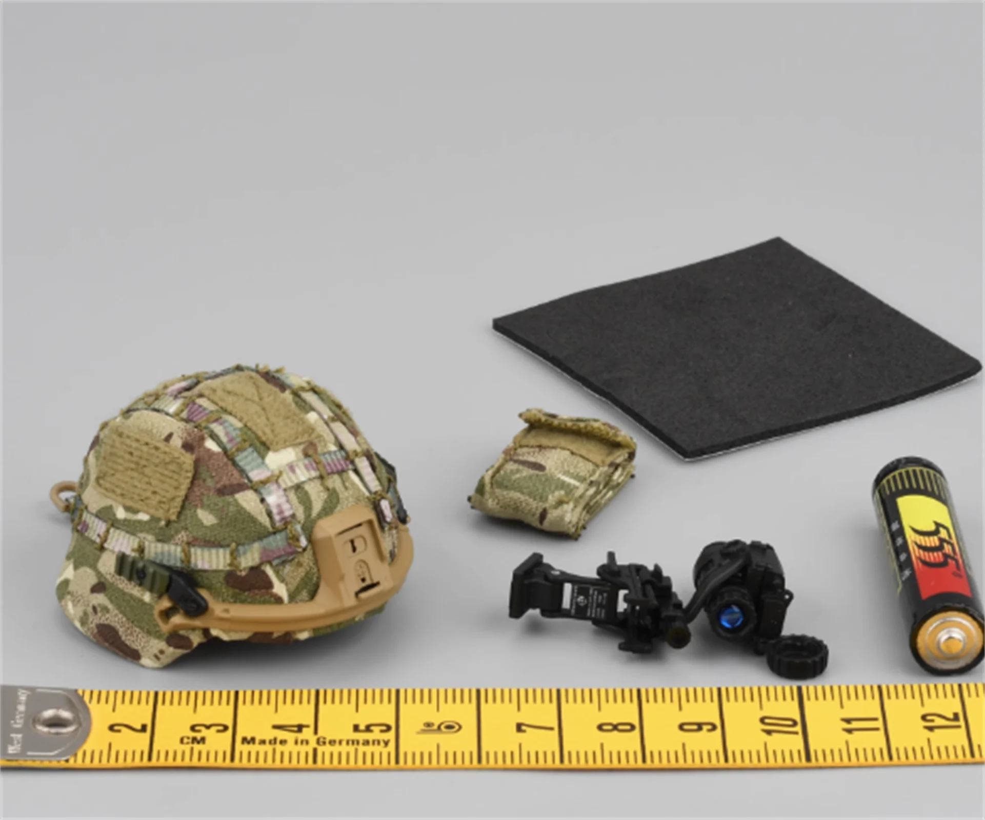 Модель шлема 1/6 Easy&Simple ES 26068 Британский солдат Операция Миссия для 12-дюймовой экшн-фигурки Модель игрушки
Модель шлема 1/6 Easy&Simple ES 26068 Британский солдат Операция Миссия для 12-дюймовой экшн-фигурки Модель игрушки