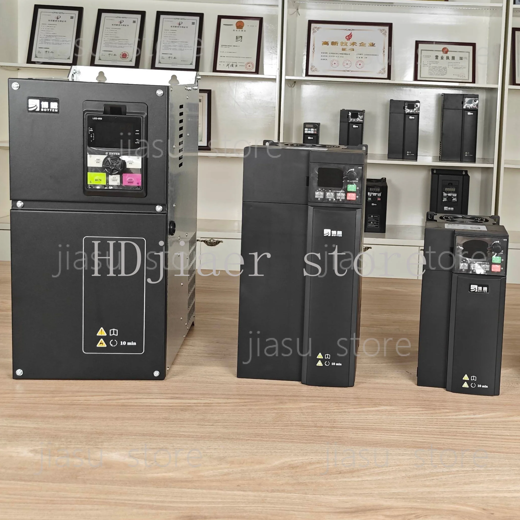 High Performance 5.5kw/7.5kw 3-Phase VFD Converter - 380V AC Rated Voltage for Motor Frequency Regulation
High Performance 5.5kw/7.5kw 3-Phase VFD Converter - 380V AC Rated Voltage for Motor Frequency Regulation