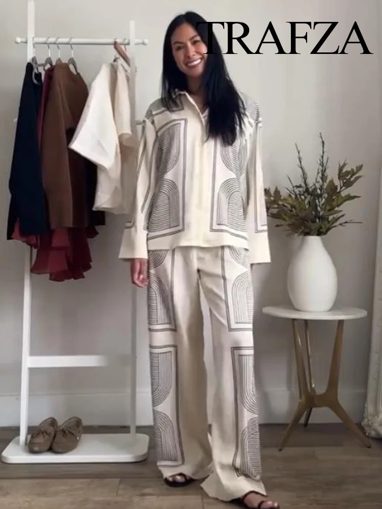 TRAFZA Women's Fashion Lapel Single-Breasted Printed Loose Twill Shirt+Temperament High-Waist Zipper Casual Straight Trousers
TRAFZA Women's Fashion Lapel Single-Breasted Printed Loose Twill Shirt+Temperament High-Waist Zipper Casual Straight Trousers