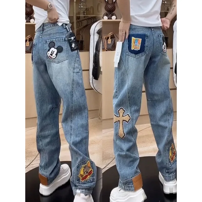 2026 Trendy Mickey Cartoon Embroidered Jeans, Washed Denim, American Curved Leg, Loose Straight Plus Size, Spring Casual Wear
2026 Trendy Mickey Cartoon Embroidered Jeans, Washed Denim, American Curved Leg, Loose Straight Plus Size, Spring Casual Wear