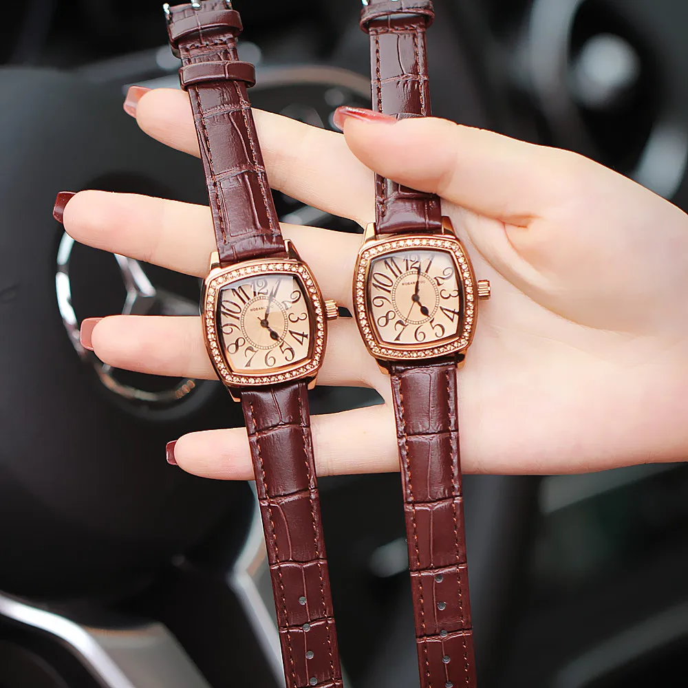 Retro new women's watch, diamond-encrusted quartz digital square belt women's watch
Retro new women's watch, diamond-encrusted quartz digital square belt women's watch