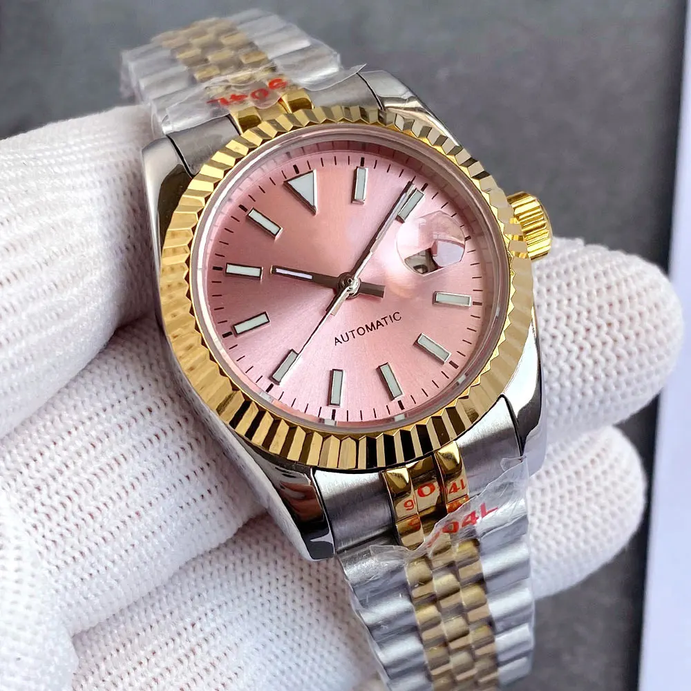 New 31mm Two Tone Lady Watch NH05A Movemnt Pink/Green Dial Luxury Steel Automatic Wristwatch Women Clock Luminous Marks
New 31mm Two Tone Lady Watch NH05A Movemnt Pink/Green Dial Luxury Steel Automatic Wristwatch Women Clock Luminous Marks