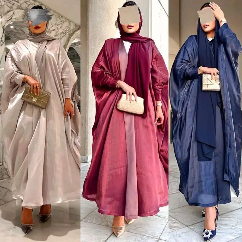 Mq095 Arab Fashion Dubai Modest Muslim Bright Silk Satin Bat Sleeve Robe Abaya Robe Abaya Ramadan Dubai Luxury Islam Elegant
Mq095 Arab Fashion Dubai Modest Muslim Bright Silk Satin Bat Sleeve Robe Abaya Robe Abaya Ramadan Dubai Luxury Islam Elegant