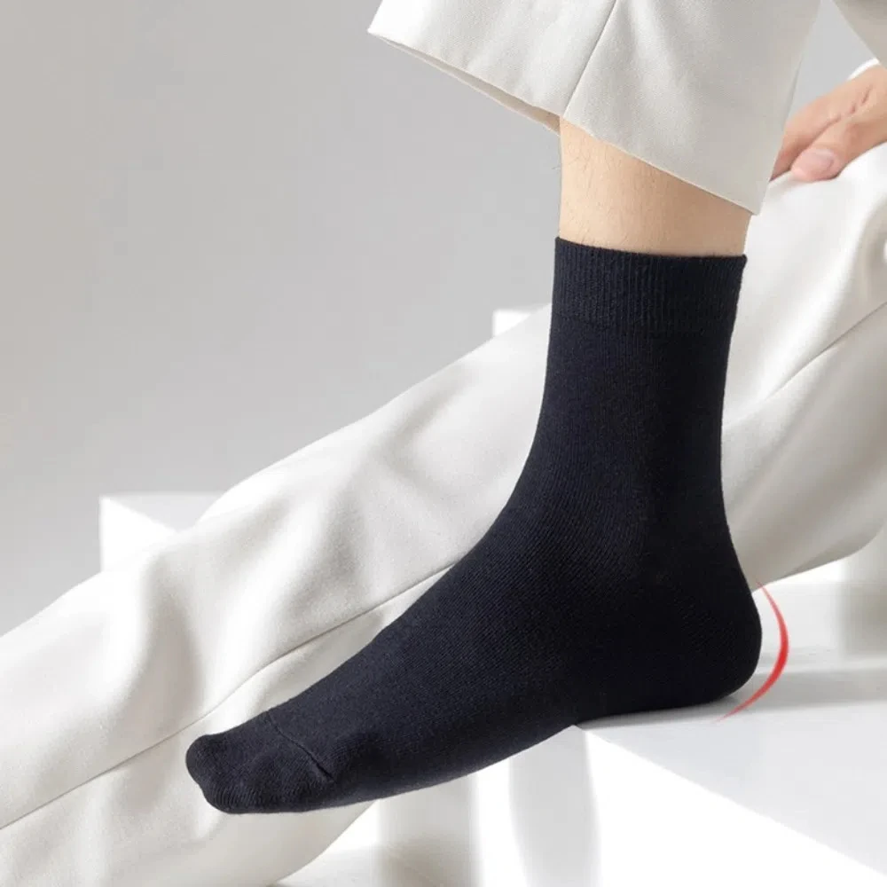 5Pairs Sweat Absorbent Breathable Short Tube Socks Men Solid Color Simple Cotton Ankle Socks Hosiery Sports Mid-Calf Socks Daily
5Pairs Sweat Absorbent Breathable Short Tube Socks Men Solid Color Simple Cotton Ankle Socks Hosiery Sports Mid-Calf Socks Daily