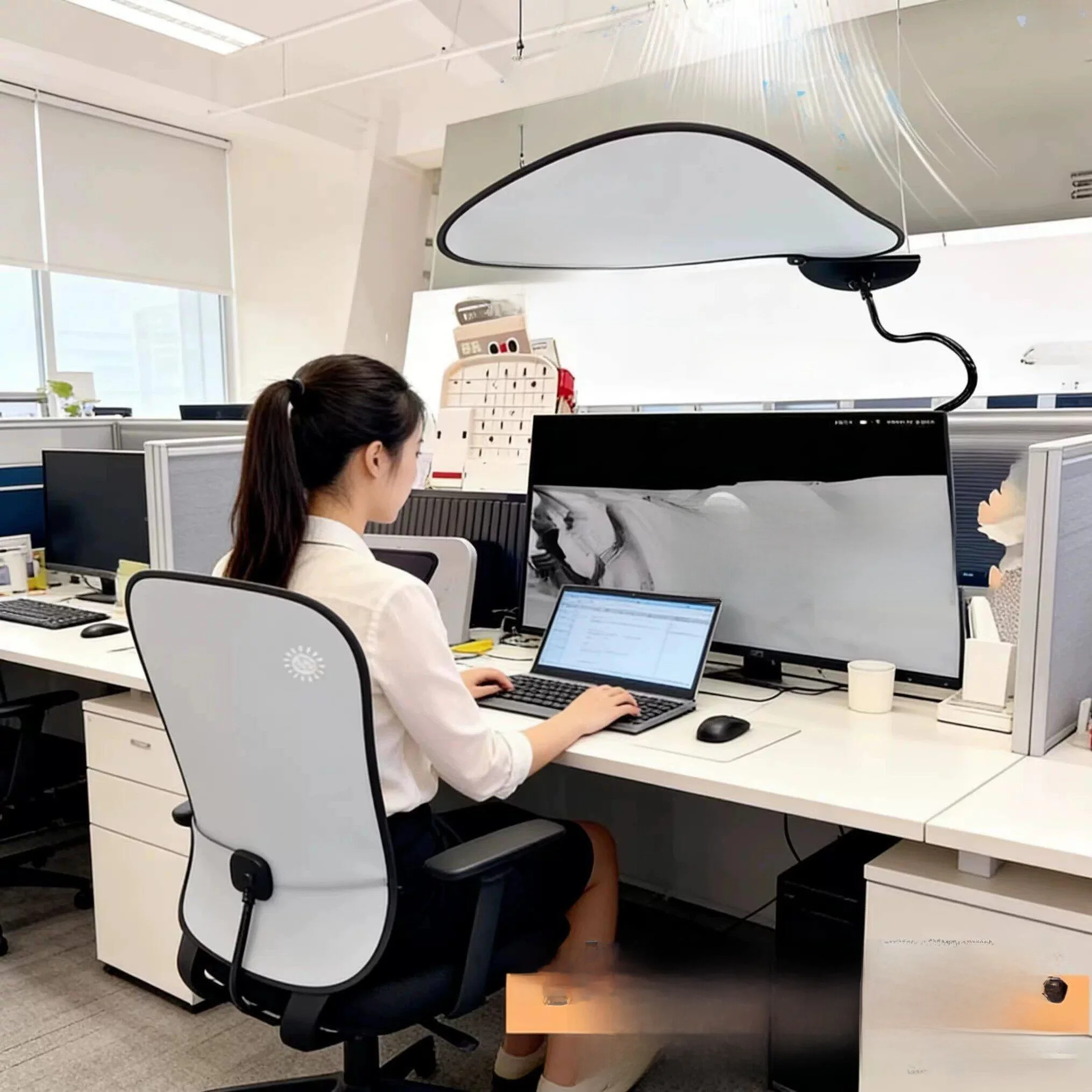 Free Adjustable Office Computer Light Blocking Board Display Monitor Shade Desk Top Sun Blind Curtain PVC Material Japanese S...
Free Adjustable Office Computer Light Blocking Board Display Monitor Shade Desk Top Sun Blind Curtain PVC Material Japanese S...