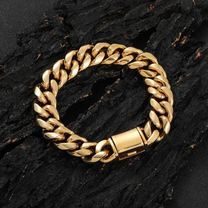 Flip Clasp Stainless Steel Cuban Link Bracelet, Polished Encrypted Titanium Steel Trendy Personality Bangle for Men
Flip Clasp Stainless Steel Cuban Link Bracelet, Polished Encrypted Titanium Steel Trendy Personality Bangle for Men