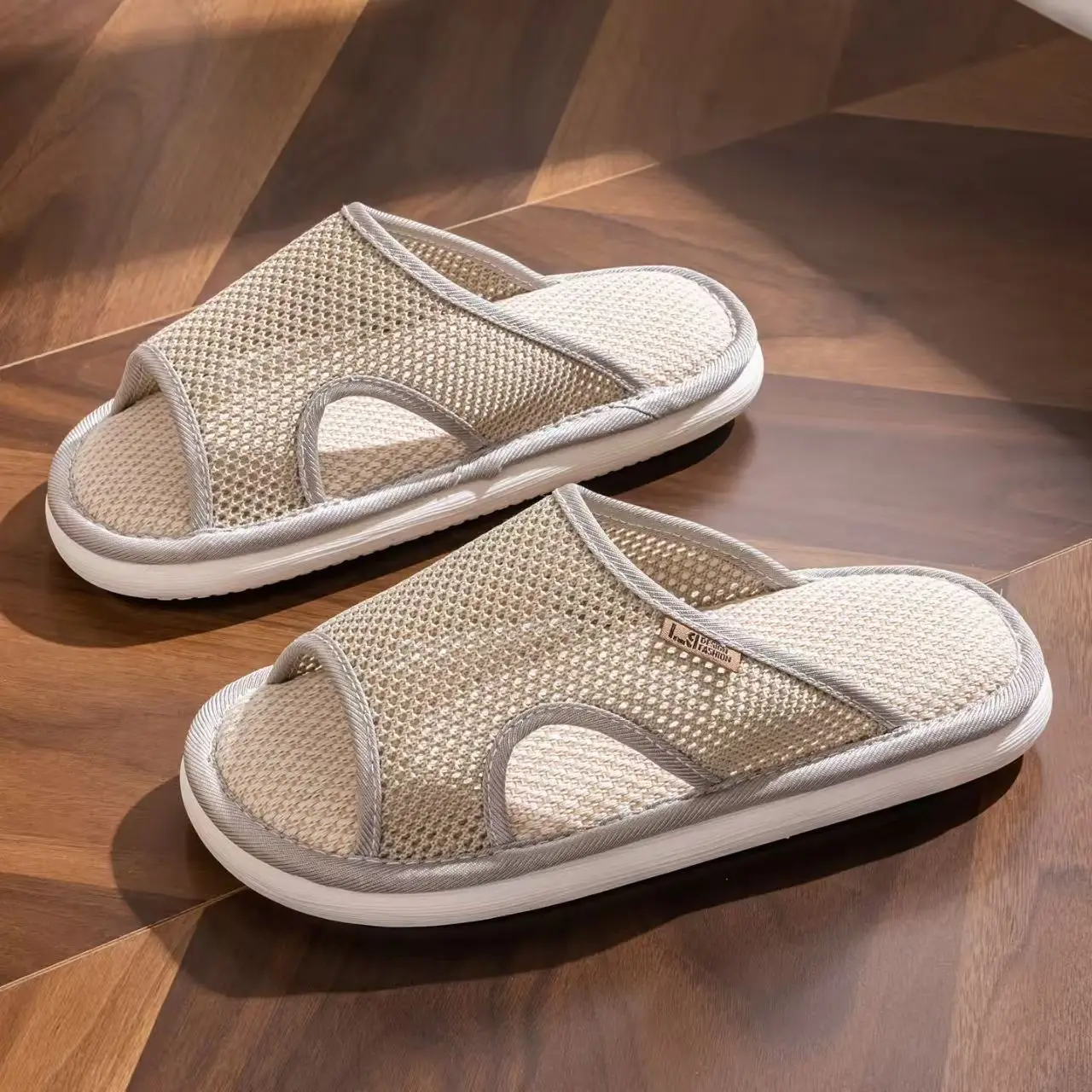 Men Summer New Mesh One Word Linen Slippers Soft Sole Non Slip Sweat Absorbing Unisex Home Silent Slippers Floor Slippers
Men Summer New Mesh One Word Linen Slippers Soft Sole Non Slip Sweat Absorbing Unisex Home Silent Slippers Floor Slippers
