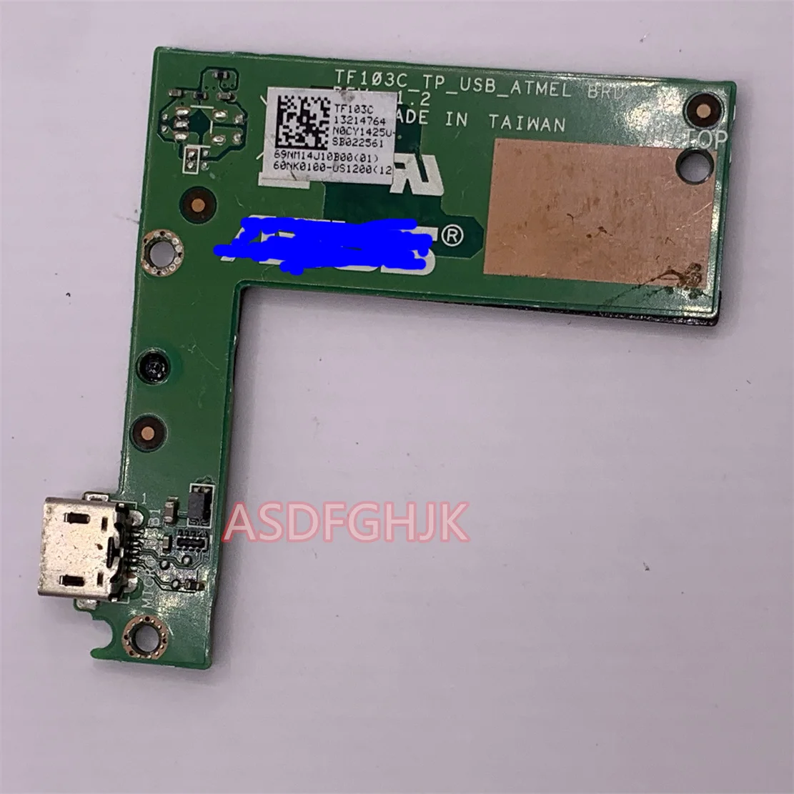 Оригинальная плата для зарядки планшета Asus Transformer PAD TF103 MICRO-USB 69NM14J10B00, плата ввода-вывода TESE OK
Оригинальная плата для зарядки планшета Asus Transformer PAD TF103 MICRO-USB 69NM14J10B00, плата ввода-вывода TESE OK