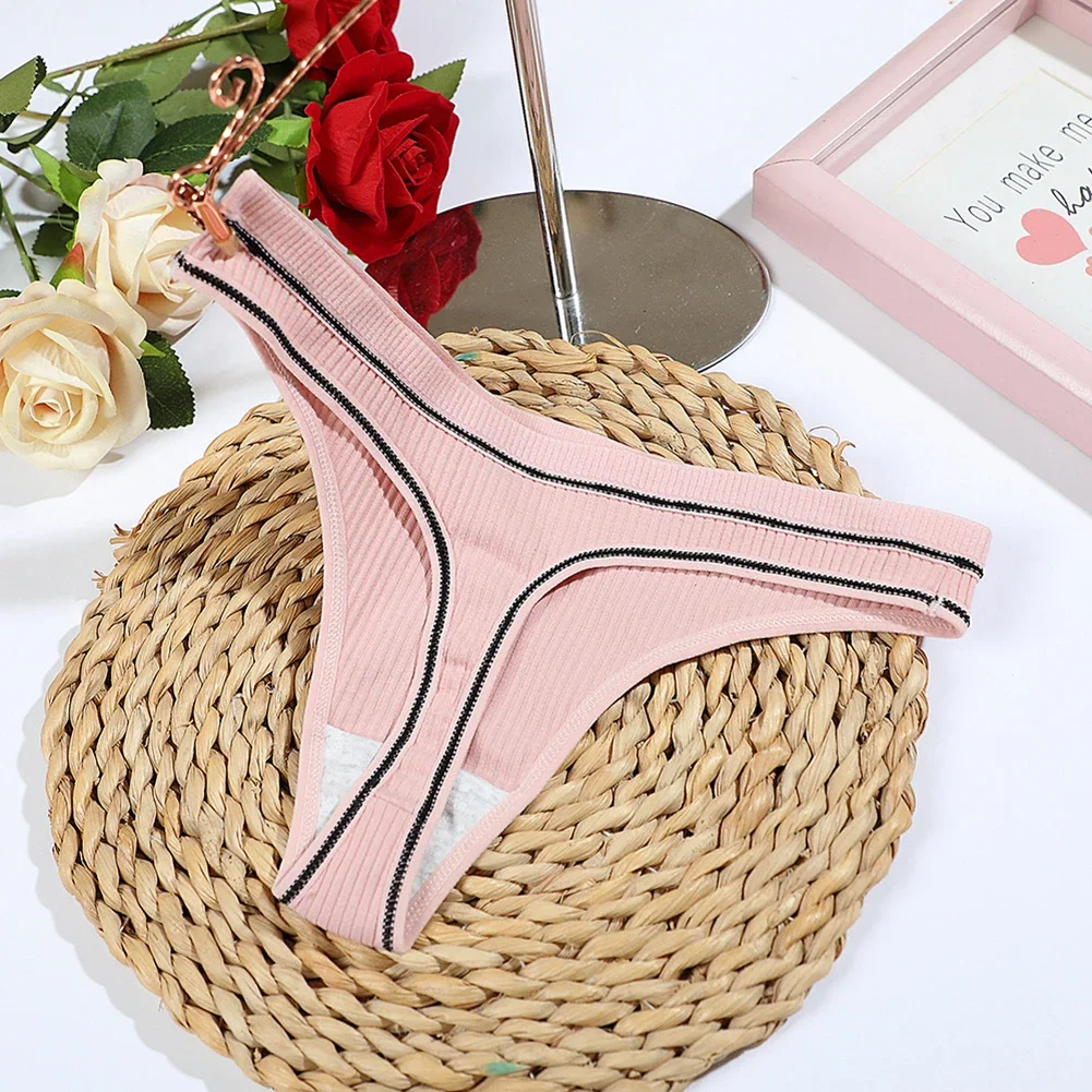Black Breathable Underwear Casual Style Hotel Sleepwear Medium Elasticity Quick drying Fabric Home Use Hotel Stay
Black Breathable Underwear Casual Style Hotel Sleepwear Medium Elasticity Quick drying Fabric Home Use Hotel Stay