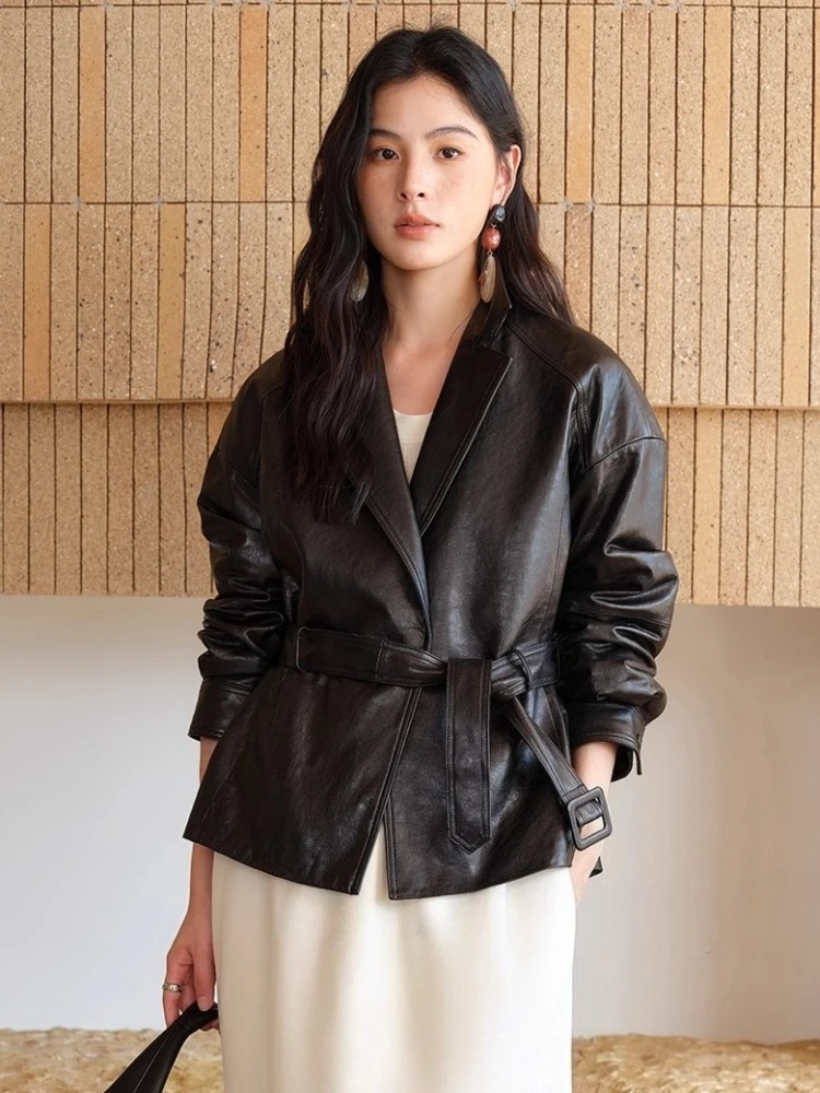 Vintage Genuine Leather Jackets for Women Spring Autumn High-end Simple Soft Slim Short Oil Wax Real Sheepskin Coat with Belt
Vintage Genuine Leather Jackets for Women Spring Autumn High-end Simple Soft Slim Short Oil Wax Real Sheepskin Coat with Belt