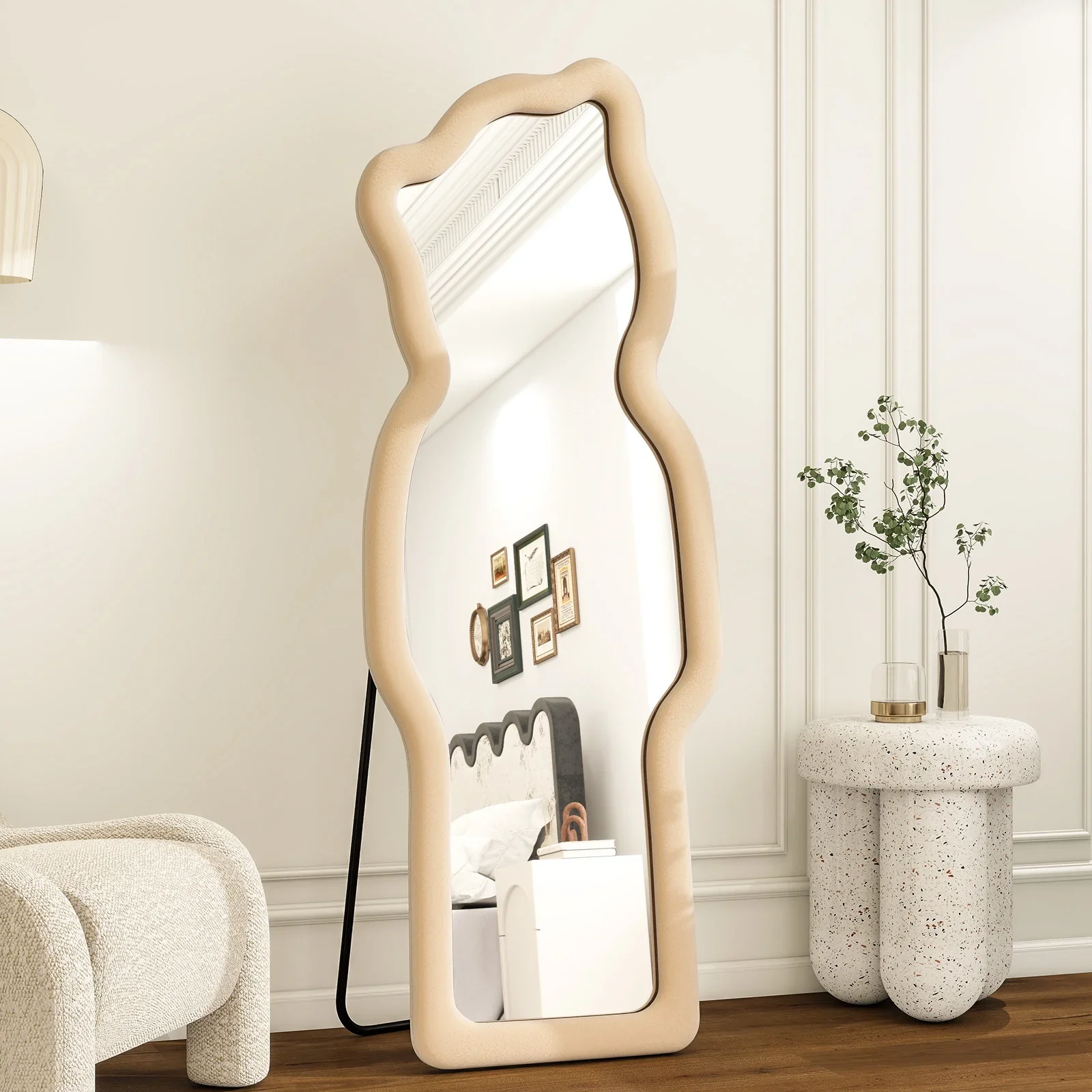 63x24 Inch Irregular Full-Length Mirror with Bear Shaped Flannel Frame Decorative round Edge Milk Tea Colored Floor Mirror
63x24 Inch Irregular Full-Length Mirror with Bear Shaped Flannel Frame Decorative round Edge Milk Tea Colored Floor Mirror