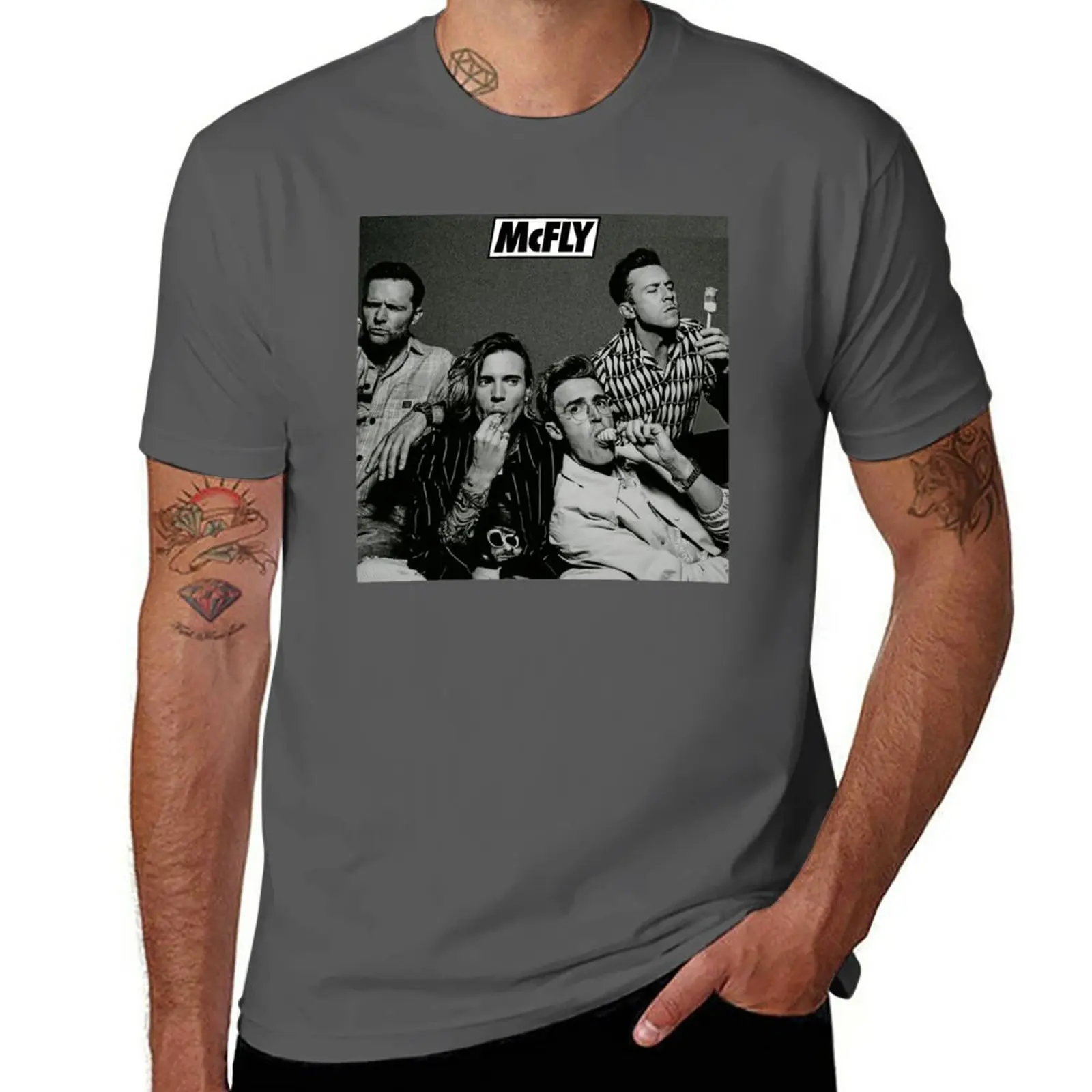 New McFly Poster T-Shirt summer top tops black t shirt graphics t shirt mens clothes
New McFly Poster T-Shirt summer top tops black t shirt graphics t shirt mens clothes