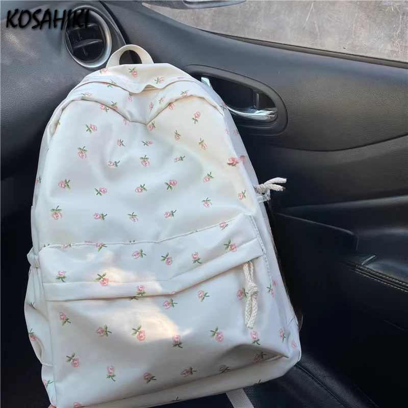 Fashion Chic Flower Print Backpack High-capacity Simple All Match Students Schoolbags 2025 Korean Preppy Casual Women Backpacks
Fashion Chic Flower Print Backpack High-capacity Simple All Match Students Schoolbags 2025 Korean Preppy Casual Women Backpacks