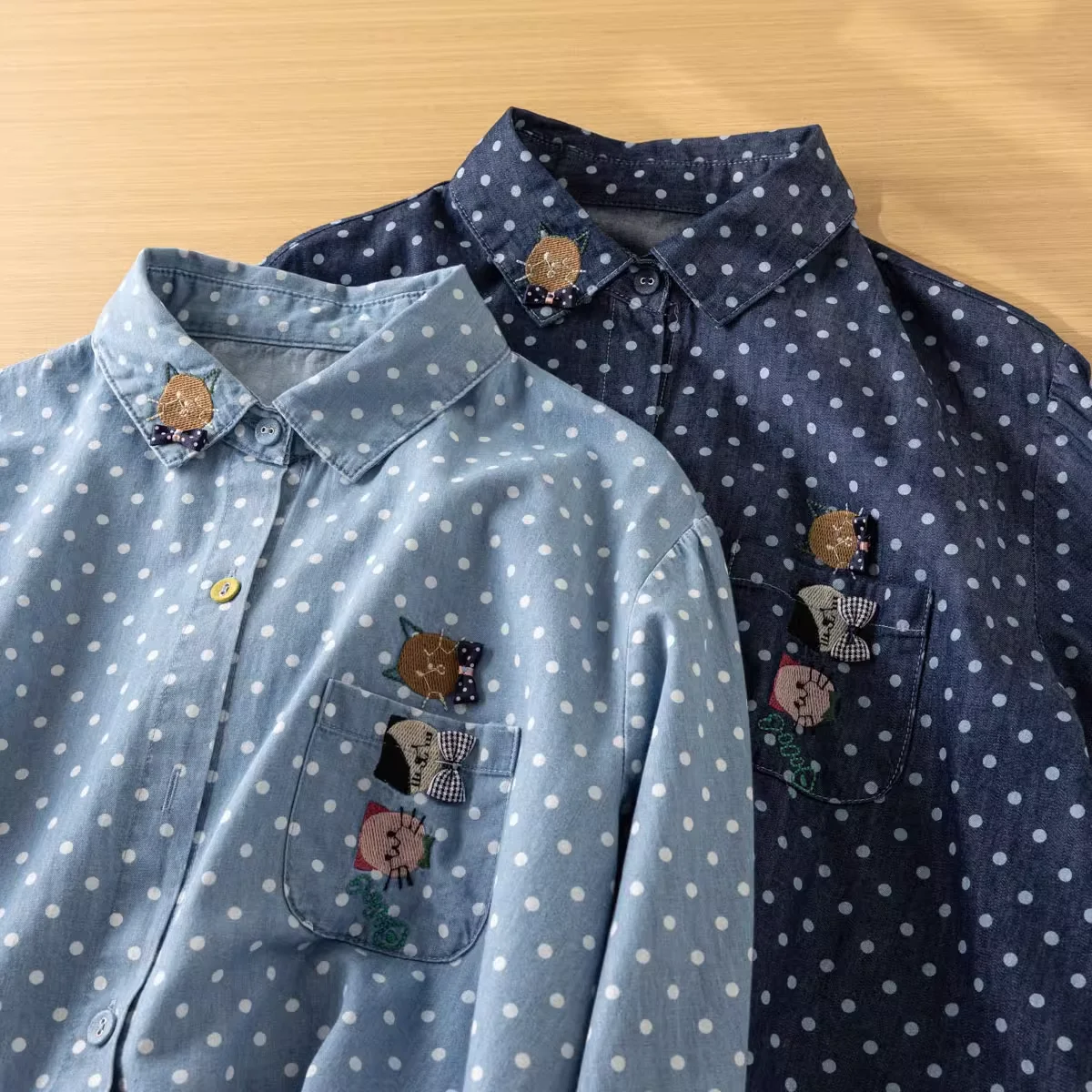 Japanese vintage clothes women polka dot print denim shirts luxury long sleeve tops cartoon kitten embroidery denim blouses
Japanese vintage clothes women polka dot print denim shirts luxury long sleeve tops cartoon kitten embroidery denim blouses