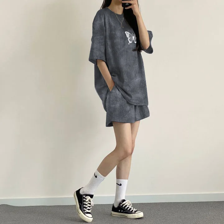 Casual Sportswear Set Women's round Neck Short Sleeve Printed Pleated Summer Outfit Two-Piece Suit Compact Size Five-Quarter ...
Casual Sportswear Set Women's round Neck Short Sleeve Printed Pleated Summer Outfit Two-Piece Suit Compact Size Five-Quarter ...