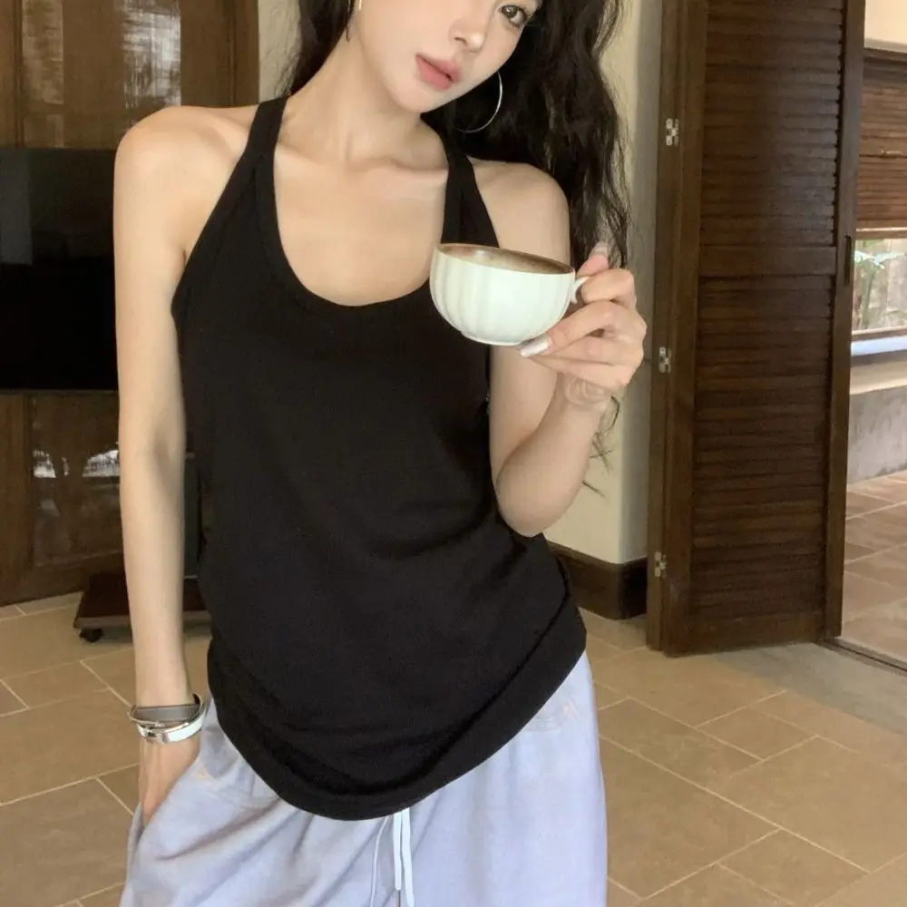 Simple Round Neck Sleeveless Crop Top Simple Loose Vest Top Girl Bottoming Shirt Undershirts Camisole for Women Streetwear
Simple Round Neck Sleeveless Crop Top Simple Loose Vest Top Girl Bottoming Shirt Undershirts Camisole for Women Streetwear